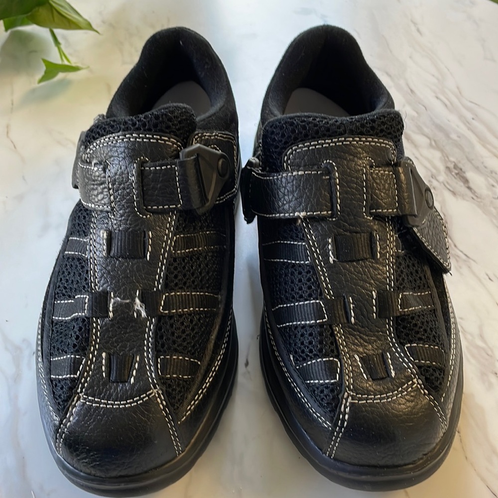 Dr Comfort women’s Lucie X depth black therapeutic/ diabetic shoes size 8.5 W